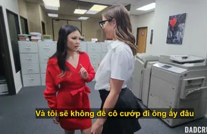 Tiếng rên của dì ở căn phòng kế bên khiến tôi không học bài nổi